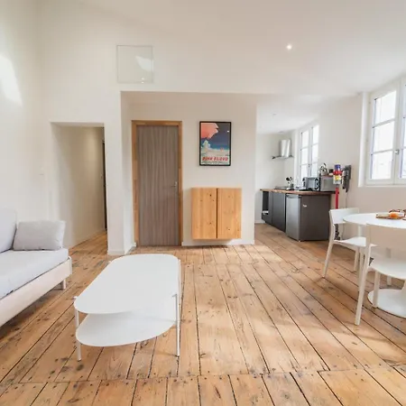 Le Nid Apartment *